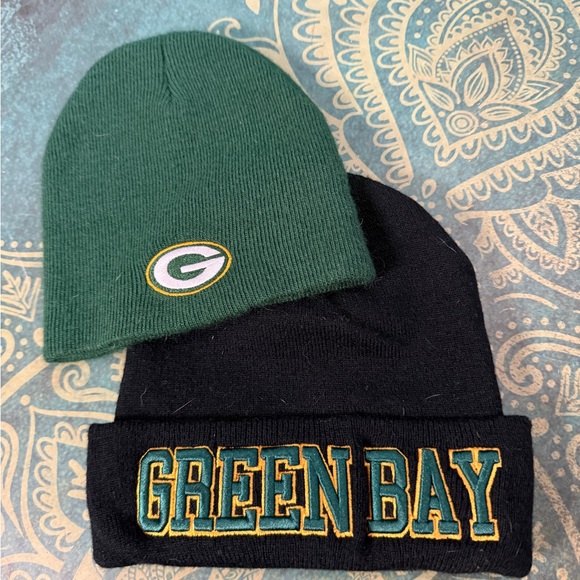NFL Green Bay Packers Logo Heart Earrings and two hat bundle! - Picture 1 of 5